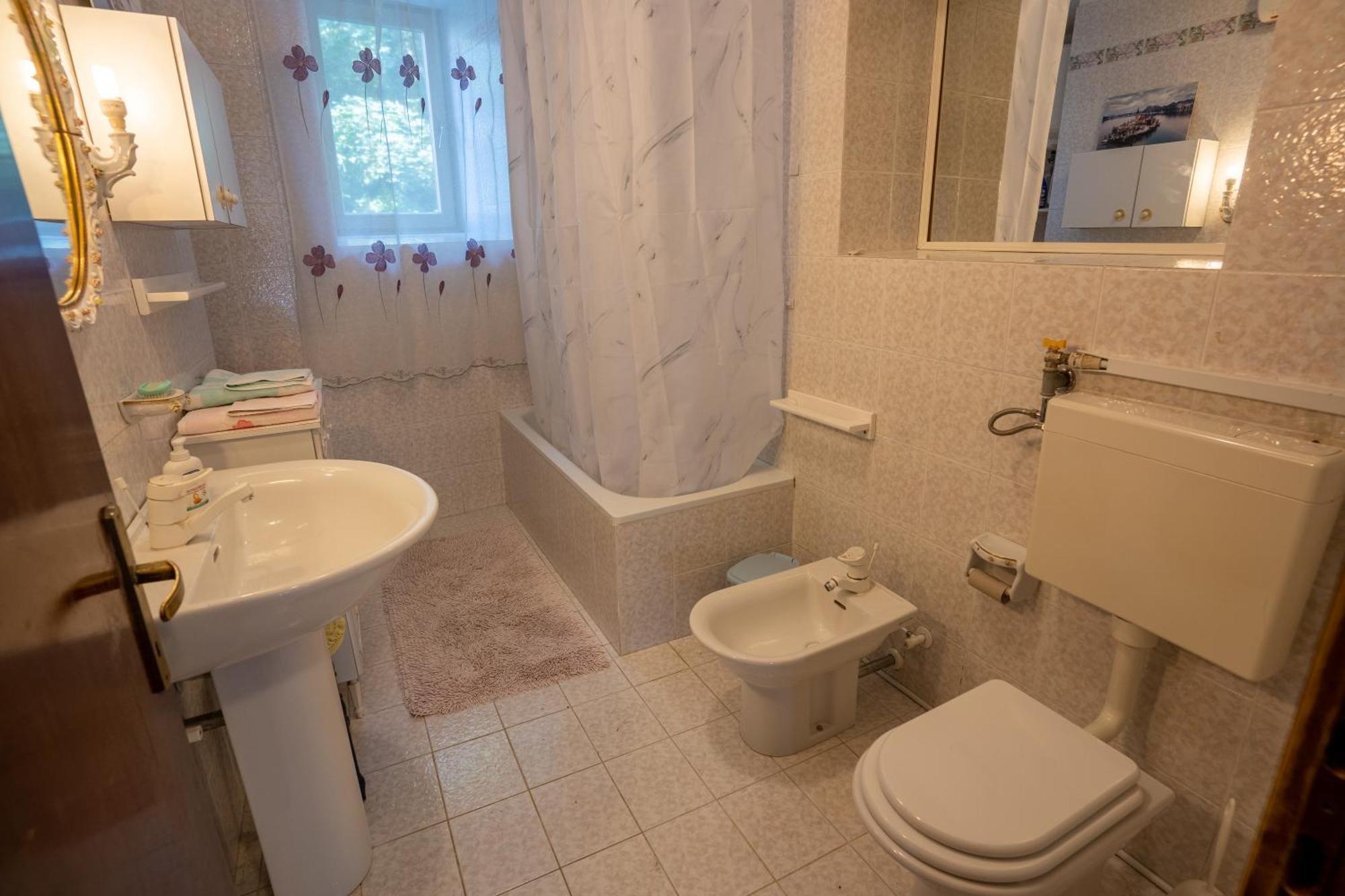 Violet'S Place Črni Kal Εξωτερικό φωτογραφία